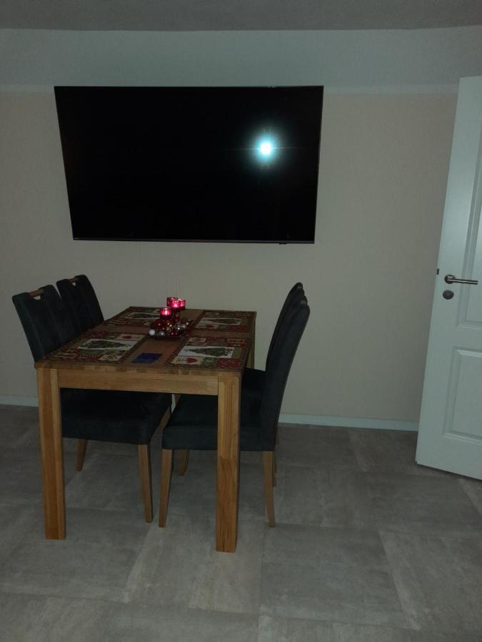 Ferienwohnung Pham Hage ภายนอก รูปภาพ